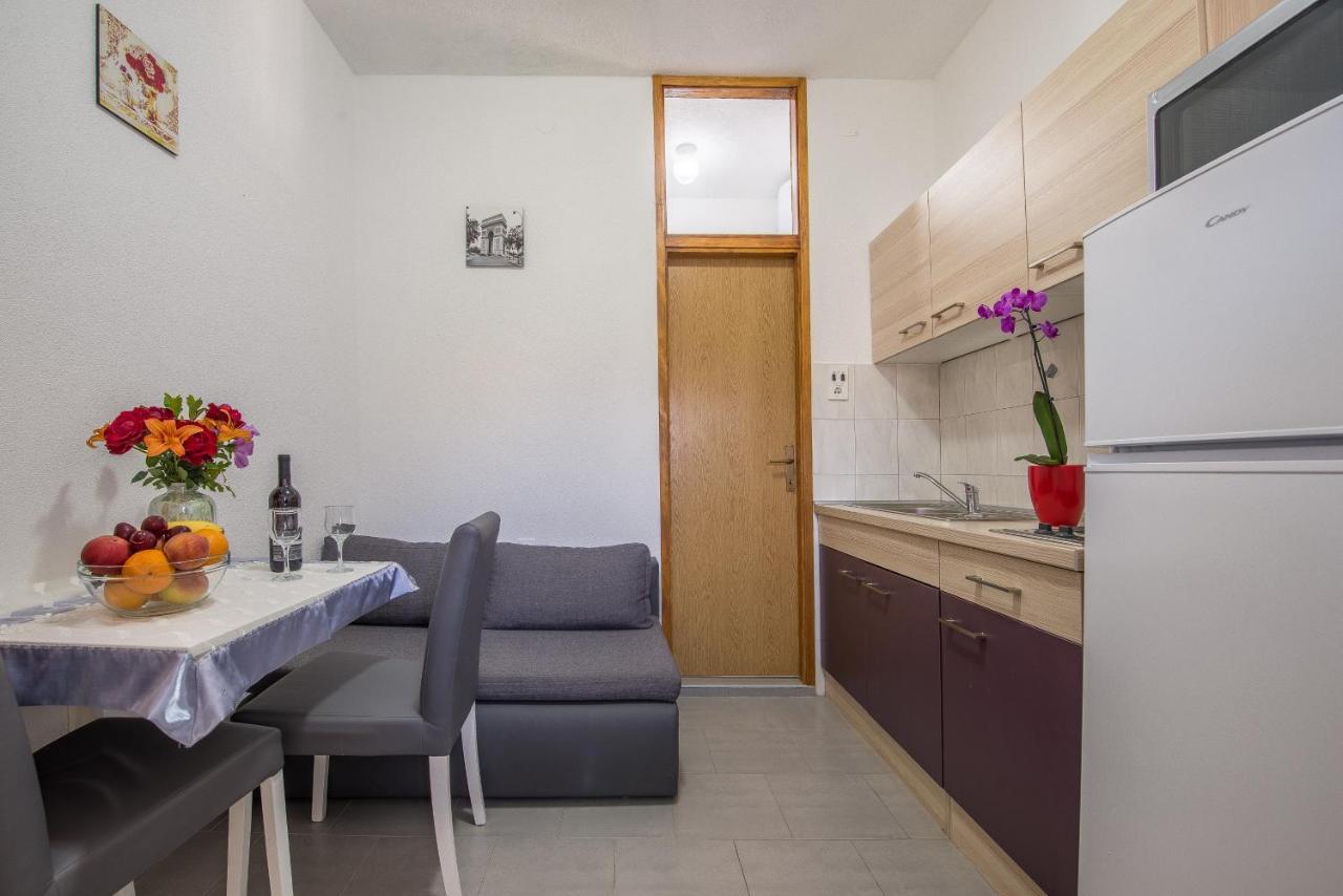 Apartmani Mlinar9 #2 Gornji Karin Buitenkant foto