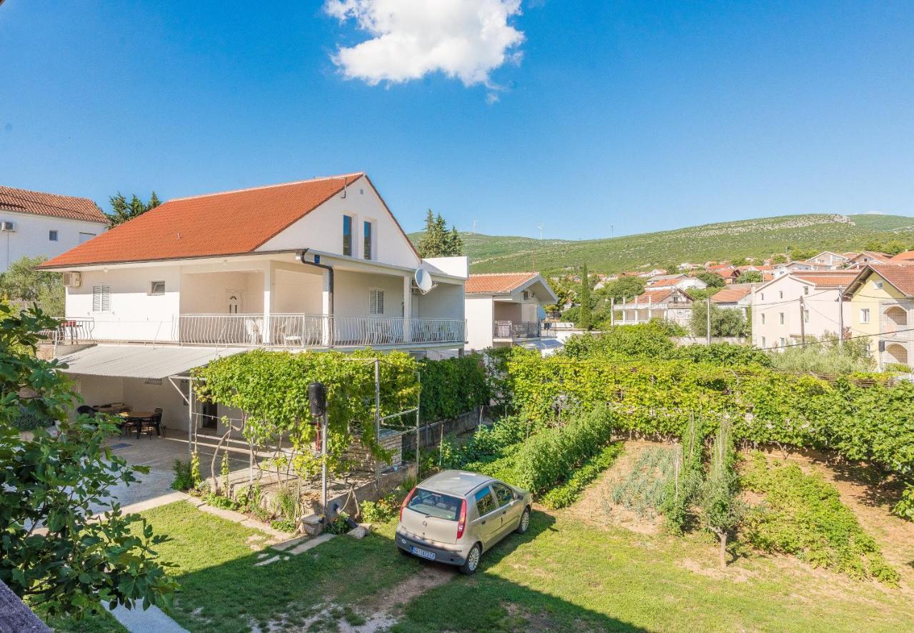 Apartmani Mlinar9 #2 Gornji Karin Buitenkant foto